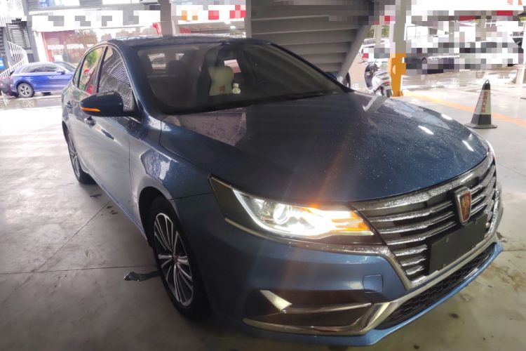 Used Roewe i6 2020 PLUS 1.6L CVT 4G Connected Glory Flagship Edition Front Right 45 Deg