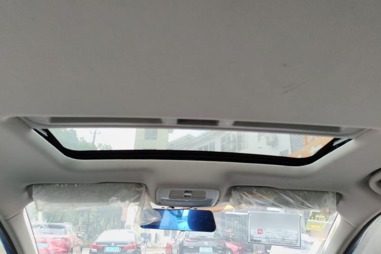 Used Roewe i6 2020 PLUS 1.6L CVT 4G Connected Glory Flagship Edition Headliner