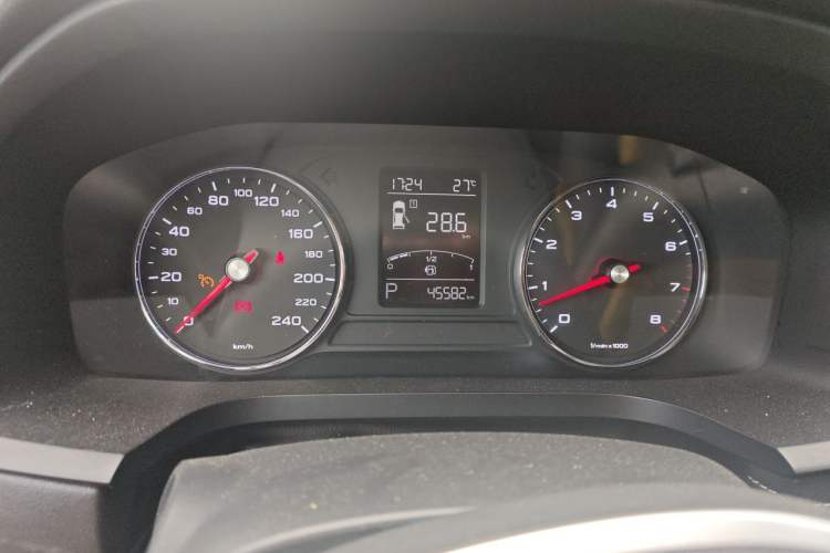 Used Roewe i6 2020 PLUS 1.6L CVT 4G Connected Glory Flagship Edition Instrument Cluster