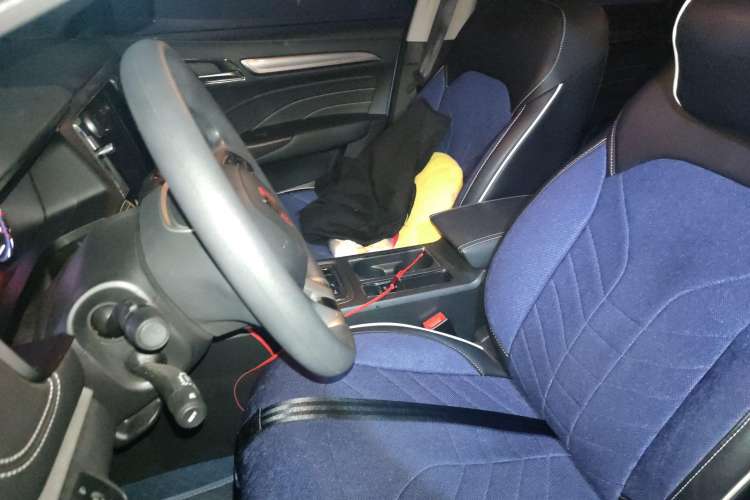 Used Roewe i6 2020 PLUS 1.6L CVT 4G Connected Glory Holographic Edition Left Front Seat