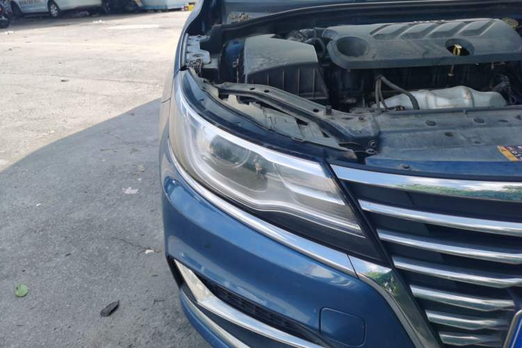Used Roewe i6 2020 PLUS 1.6L CVT 4G Connected Glory Flagship Edition Right Front Headlight