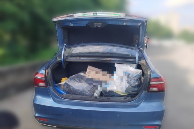 Used Roewe i6 2020 PLUS 1.6L CVT 4G Connected Glory Flagship Edition Trunk
