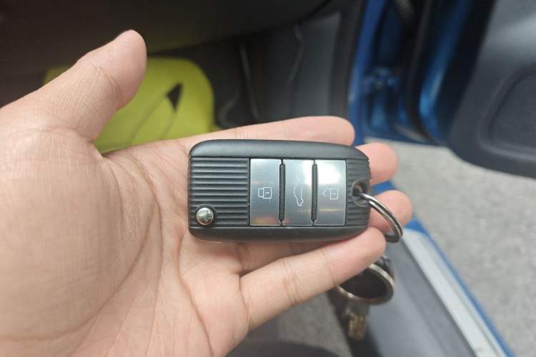 Used Roewe i6 2020 PLUS 1.6L CVT 4G Connected Glory Flagship Edition Vehicle Key