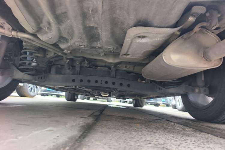 Used Roewe i6 2020 PLUS 1.6L CVT 4G Connected Glory Flagship Edition Chassis Rear