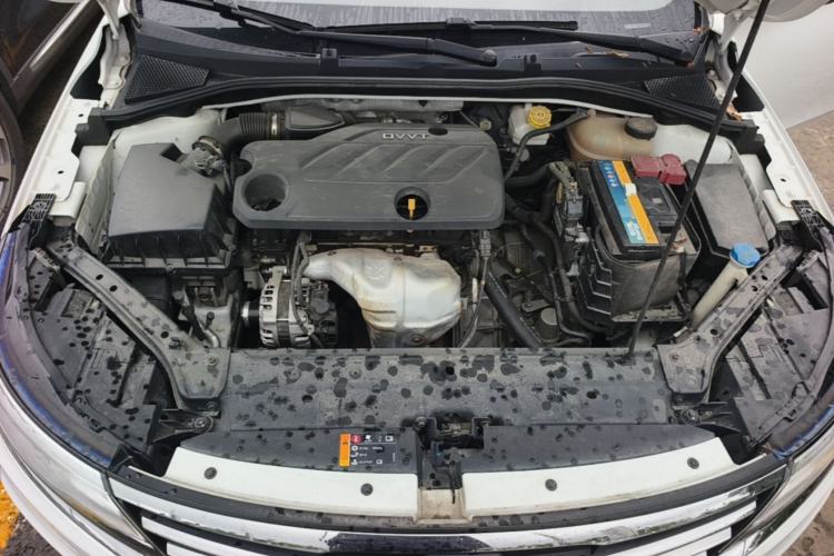 Used Roewe i6 2020 PLUS 1.6L CVT 4G Connected Glory Flagship Edition Engine Bay