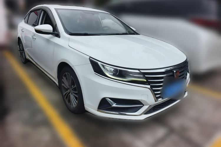 Used Roewe i6 2020 PLUS 1.6L CVT 4G Connected Glory Flagship Edition Front Right 45 Deg