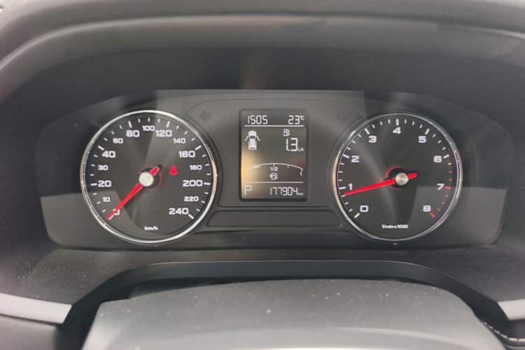 Used Roewe i6 2020 PLUS 1.6L CVT 4G Connected Glory Flagship Edition Instrument Cluster