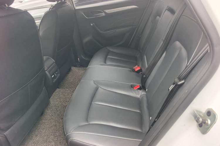 Used Roewe i6 2020 PLUS 1.6L CVT 4G Connected Glory Flagship Edition Left Rear Seat