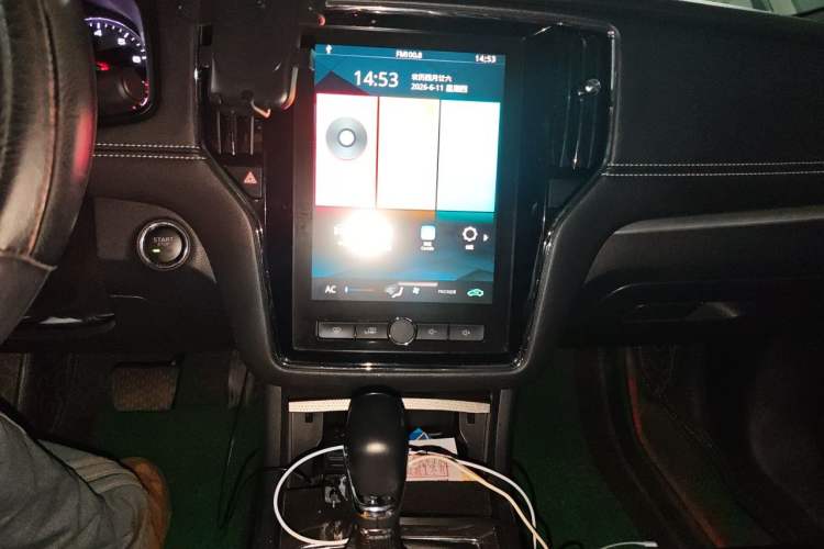 Used Roewe i6 2020 PLUS 1.6L CVT 4G Connected Glory Flagship Edition Audio And AC Panel
