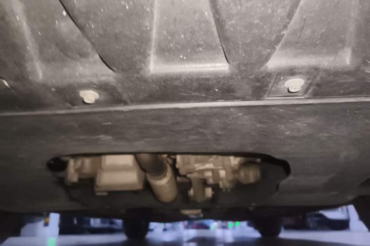 Used Roewe i6 2020 PLUS 1.6L Manual 4G Connect Glory Flagship Edition Chassis Front