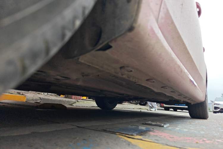 Used Roewe i6 2020 PLUS 1.6L CVT 4G Connected Glory Flagship Edition Chassis Front Left