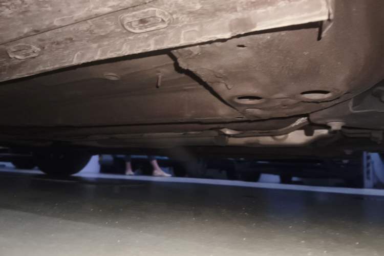 Used Roewe i6 2020 PLUS 1.6L Manual 4G Connect Glory Flagship Edition Chassis Front Right