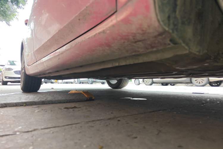 Used Roewe i6 2020 PLUS 1.6L CVT 4G Connected Glory Flagship Edition Chassis Front Right