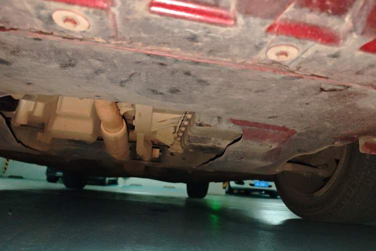 Used Roewe i6 2020 PLUS 1.6L CVT 4G Connected Glory Flagship Edition Chassis Front