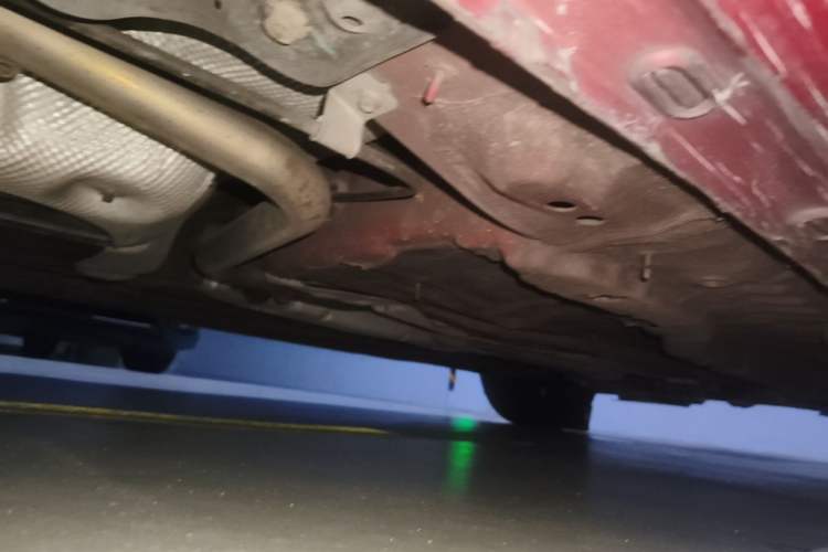 Used Roewe i6 2020 PLUS 1.6L Manual 4G Connect Glory Flagship Edition Chassis Rear Right