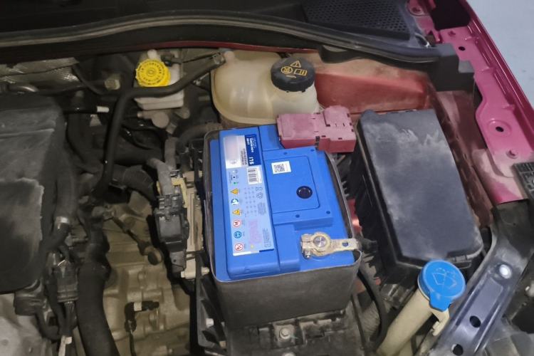 Used Roewe i6 2020 PLUS 1.6L Manual 4G Connect Glory Flagship Edition Engine Bay Left