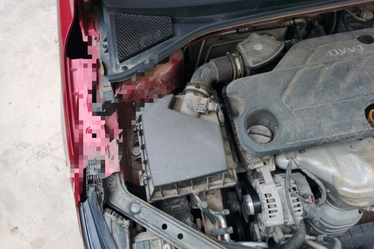 Used Roewe i6 2020 PLUS 1.6L CVT 4G Connected Glory Flagship Edition Engine Bay Right