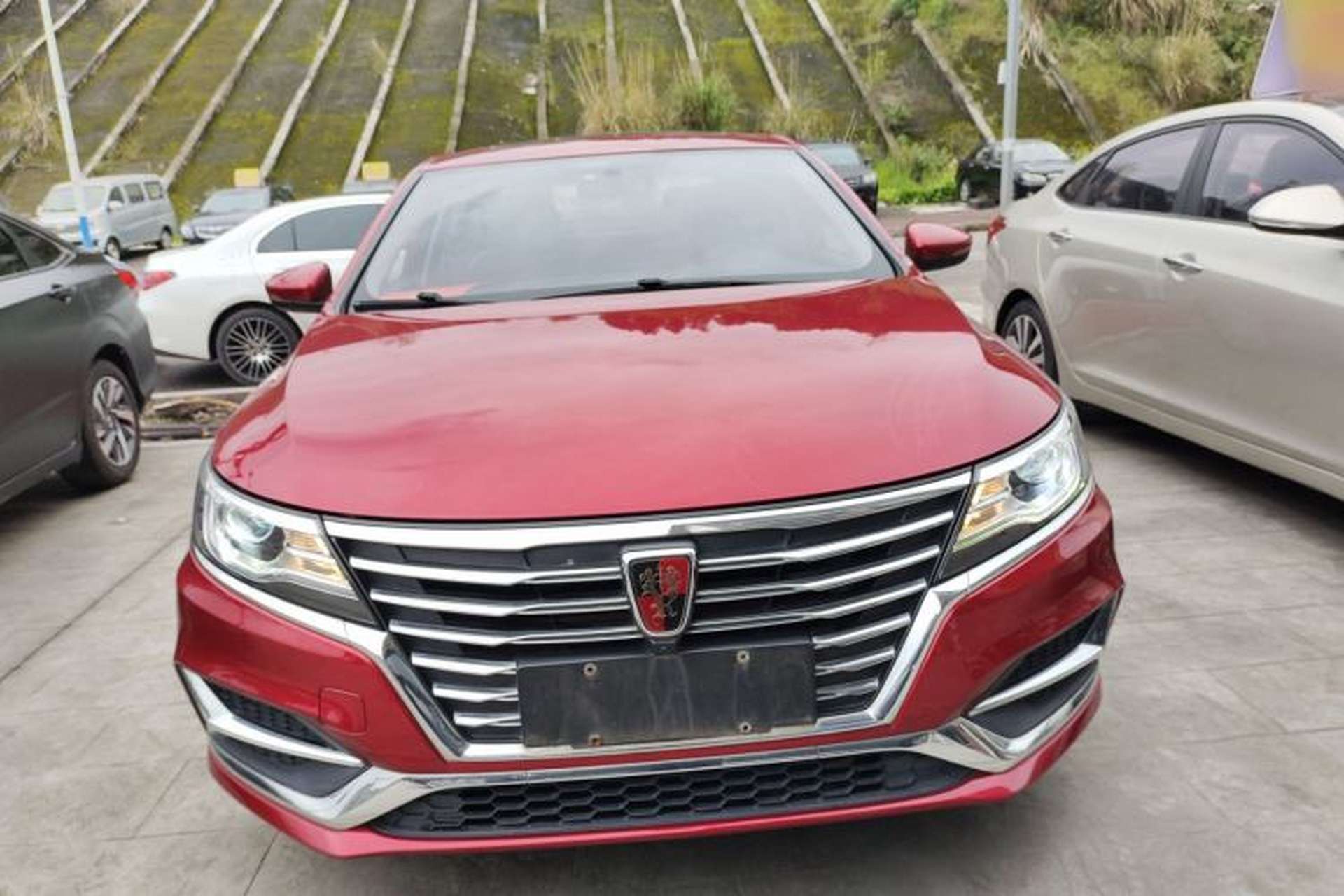 Used Roewe i6 2020 PLUS 1.6L CVT 4G Connected Glory Flagship Edition Front