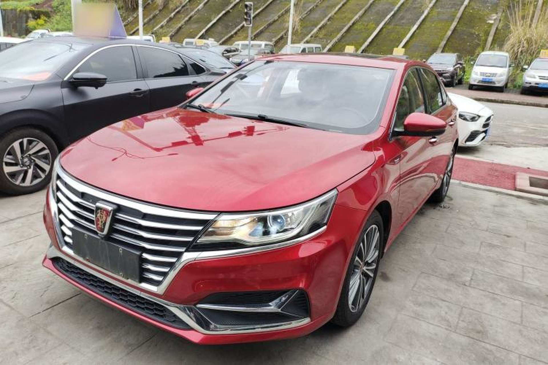 Used Roewe i6 2020 PLUS 1.6L CVT 4G Connected Glory Flagship Edition Front Left 45 Deg