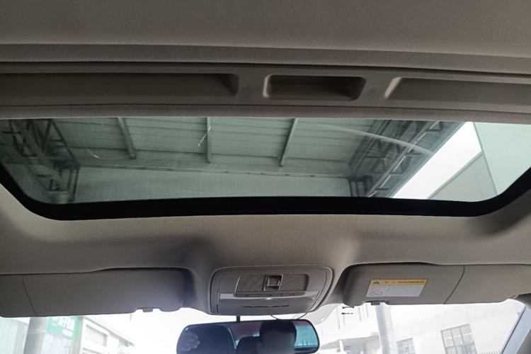Used Roewe i6 2020 PLUS 1.6L CVT 4G Connected Glory Flagship Edition Headliner