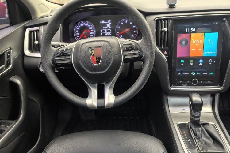 Used Roewe i6 2020 PLUS 1.6L CVT 4G Connected Glory Flagship Edition Interior 8