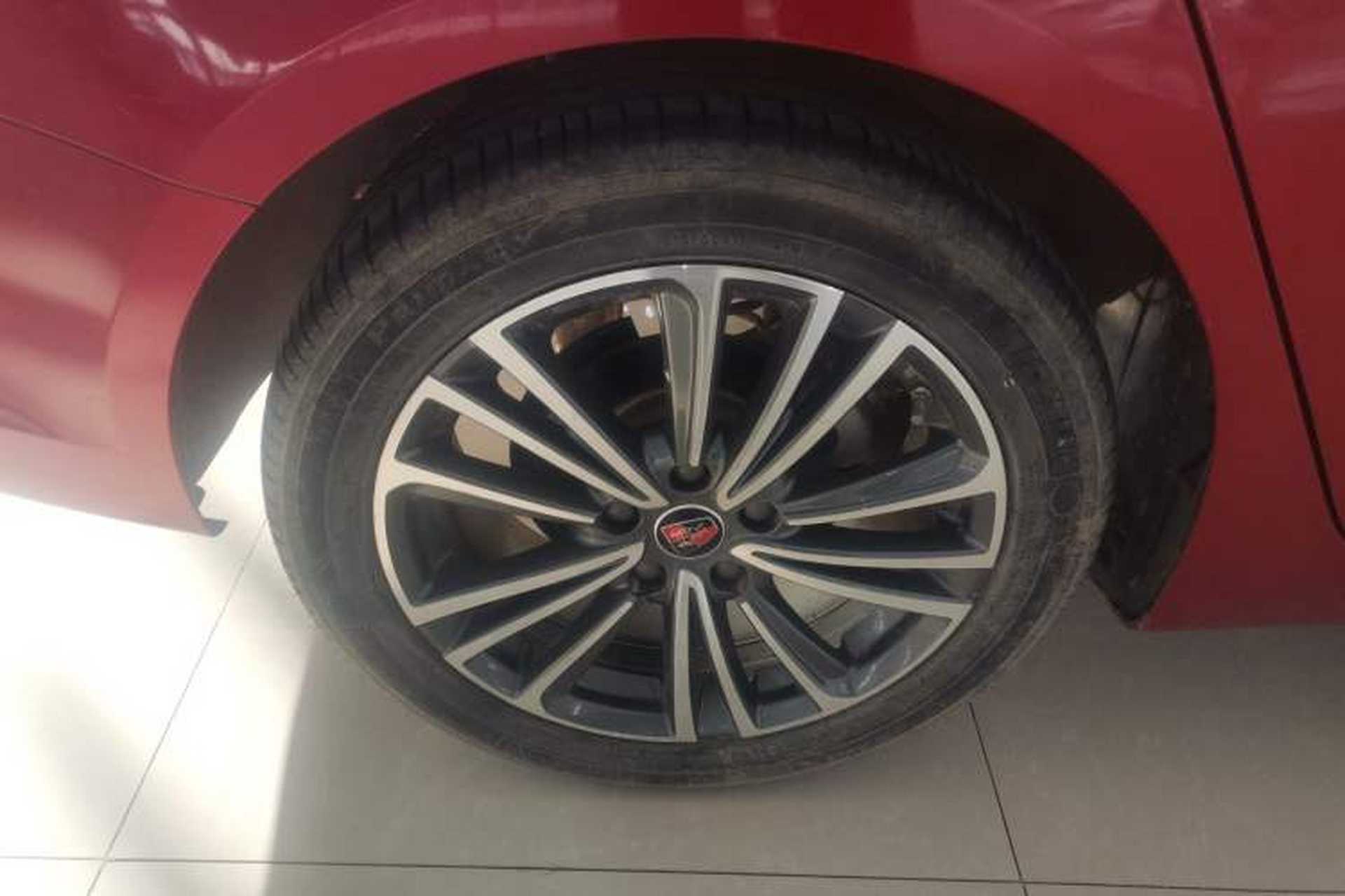 Used Roewe i6 2020 PLUS 1.6L Manual 4G Connect Glory Flagship Edition Right Rear Wheel Hub