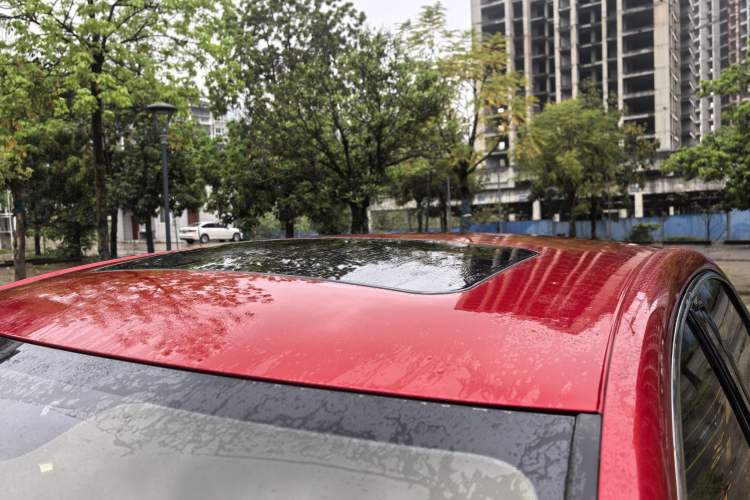 Used Roewe i6 2020 PLUS 1.6L CVT 4G Connected Glory Flagship Edition Roof