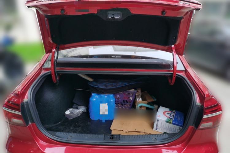 Used Roewe i6 2020 PLUS 1.6L CVT 4G Connected Glory Flagship Edition Trunk