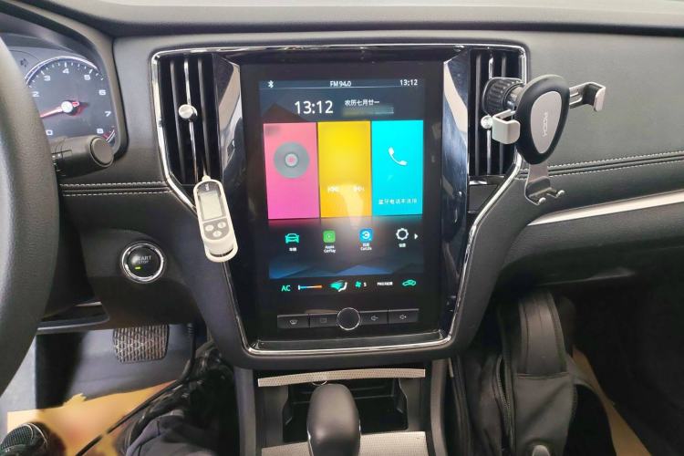 Used Roewe i6 2020 PLUS 1.6L CVT 4G Connected Glory Flagship Edition Audio And AC Panel