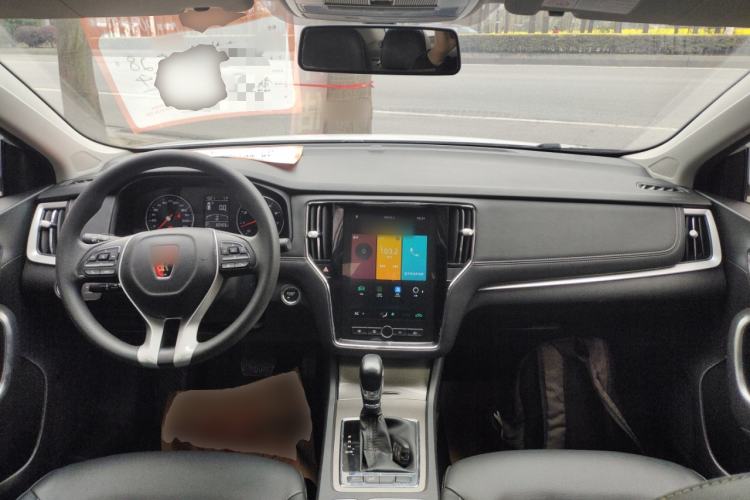 Used Roewe i6 2020 PLUS 1.6L CVT 4G Connected Glory Flagship Edition Center Console