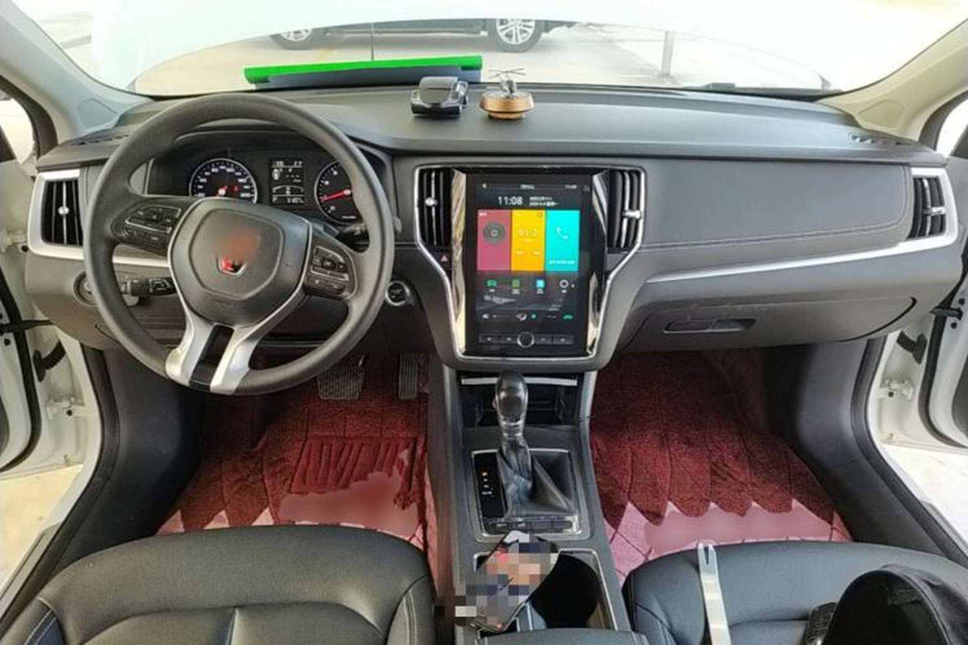 Used Roewe i6 2020 PLUS 1.6L CVT 4G Connected Glory Flagship Edition Center Console