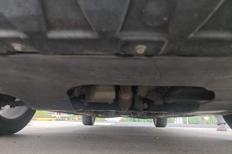 Used Roewe i6 2020 PLUS 1.6L CVT 4G Connected Glory Flagship Edition Chassis Front
