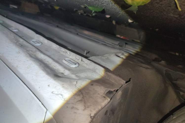 Used Roewe i6 2020 PLUS 1.6L CVT 4G Connected Glory Holographic Edition Chassis Front Left