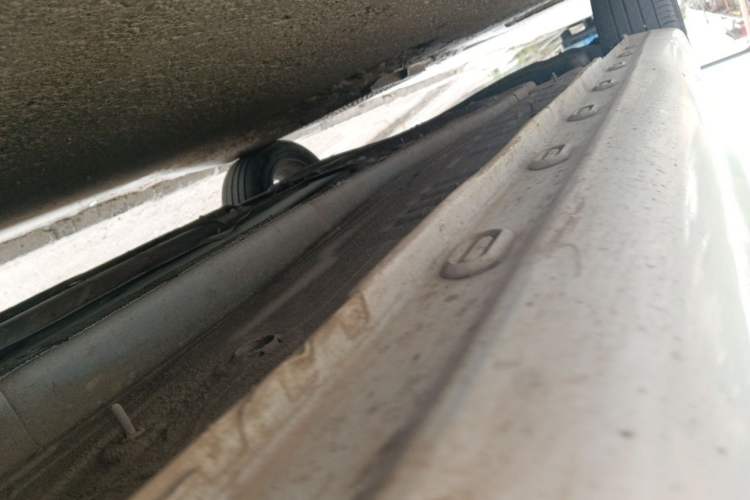 Used Roewe i6 2020 PLUS 1.6L CVT 4G Connected Glory Holographic Edition Chassis Front Right