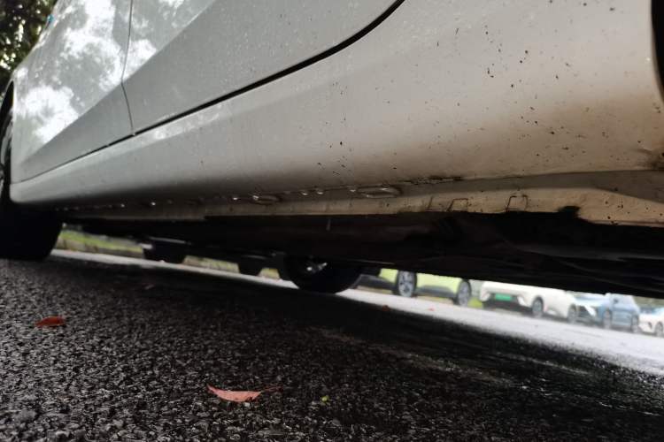 Used Roewe i6 2020 PLUS 1.6L CVT 4G Connected Glory Flagship Edition Chassis Rear Left
