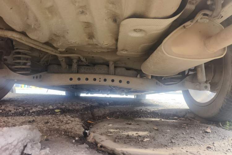 Used Roewe i6 2020 PLUS 1.6L CVT 4G Connected Glory Flagship Edition Chassis Rear