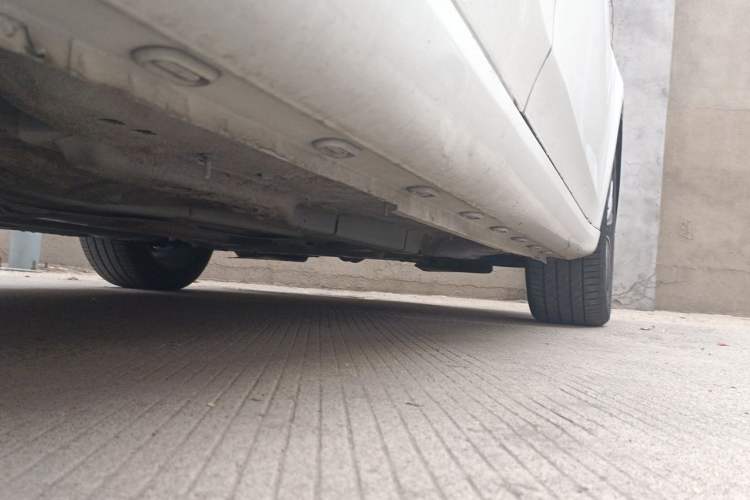Used Roewe i6 2020 PLUS 1.6L CVT 4G Connected Glory Flagship Edition Chassis Rear Right