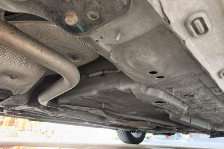 Used Roewe i6 2020 PLUS 1.6L CVT 4G Connected Glory Flagship Edition Chassis Rear Right