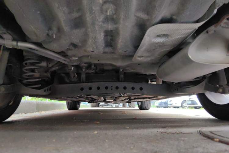 Used Roewe i6 2020 PLUS 1.6L CVT 4G Connected Glory Flagship Edition Chassis Rear