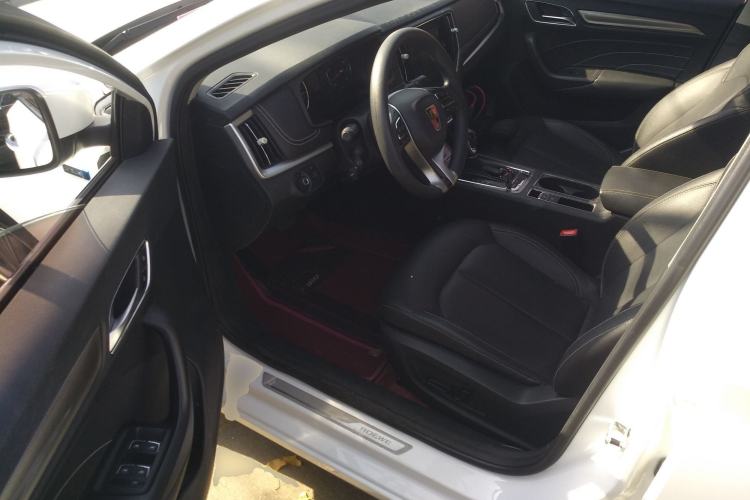 Used Roewe i6 2020 PLUS 1.6L CVT 4G Connected Glory Flagship Edition Driver Seat