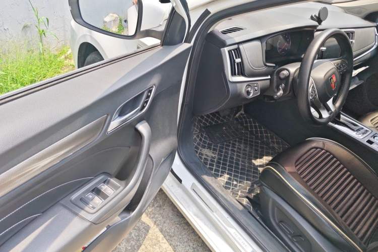 Used Roewe i6 2020 PLUS 1.6L CVT 4G Connected Glory Flagship Edition Driver Seat