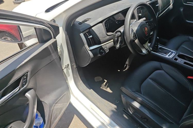 Used Roewe i6 2020 PLUS 1.6L CVT 4G Connected Glory Holographic Edition Driver Seat