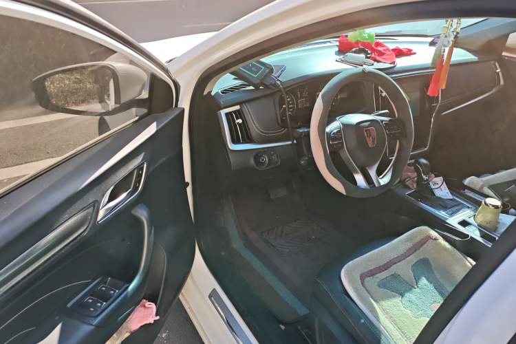 Used Roewe i6 2020 PLUS 1.6L CVT 4G Connected Glory Flagship Edition Driver Seat