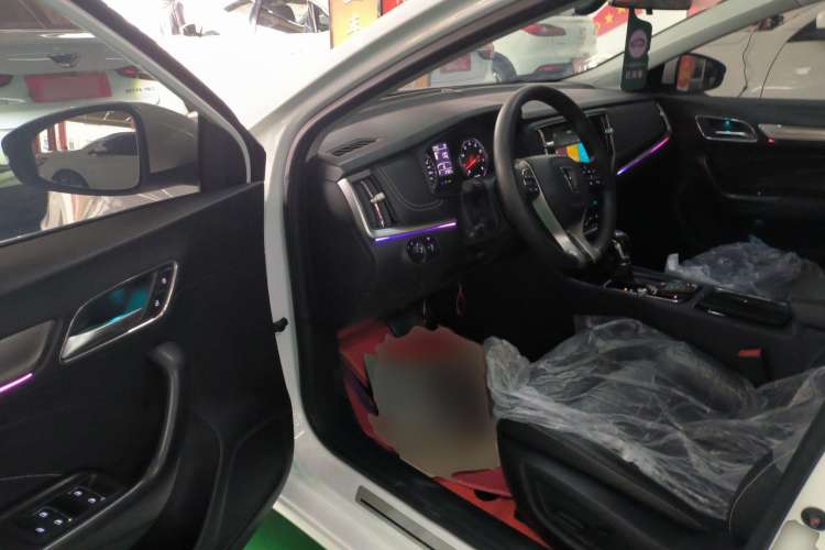 Used Roewe i6 2020 PLUS 1.6L CVT 4G Connected Glory Flagship Edition Driver Seat