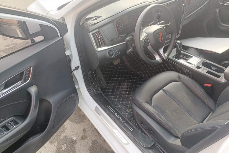 Used Roewe i6 2020 PLUS 1.6L CVT 4G Connected Glory Flagship Edition Driver Seat