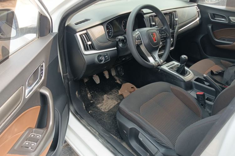 Used Roewe i6 2020 PLUS 1.6L Manual 4G Connect Glory Luxury Edition Driver Seat