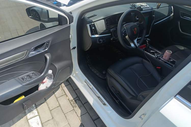 Used Roewe i6 2020 PLUS 1.6L CVT 4G Connected Glory Flagship Edition Driver Seat
