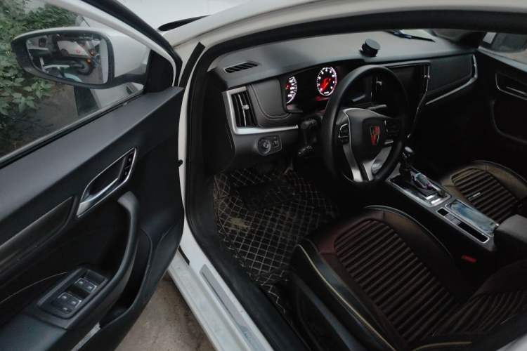 Used Roewe i6 2020 PLUS 1.6L CVT 4G Connected Glory Flagship Edition Driver Seat