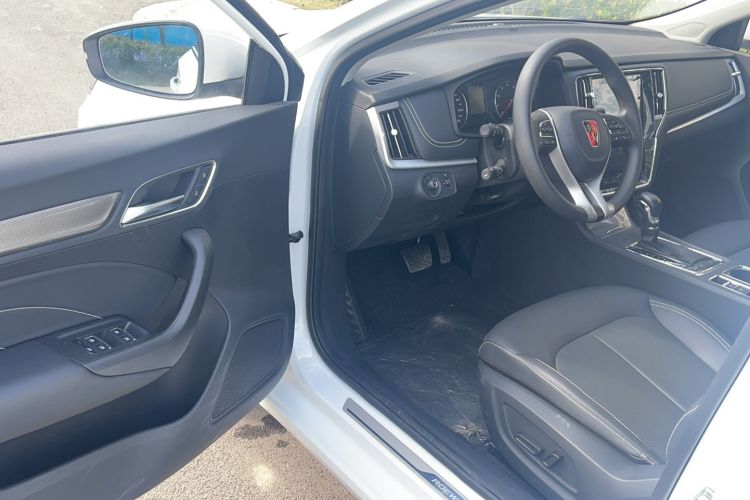 Used Roewe i6 2020 PLUS 1.6L CVT 4G Connected Glory Flagship Edition Driver Seat