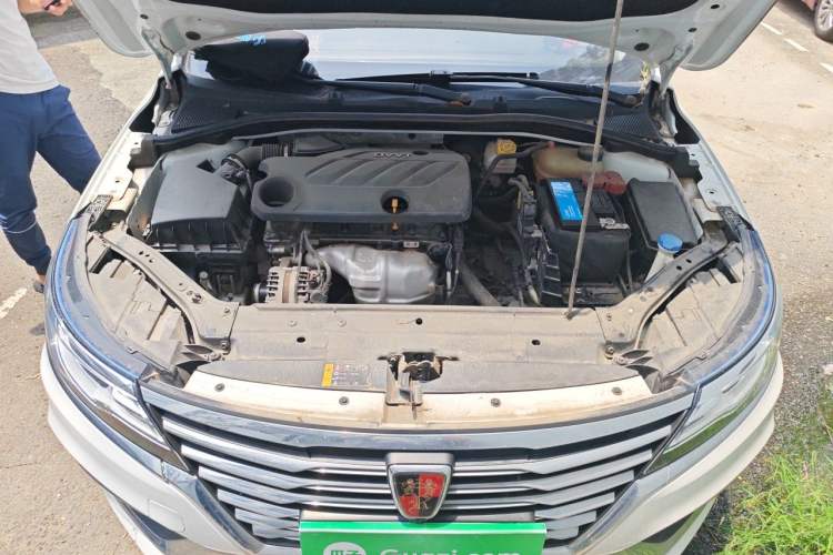 Used Roewe i6 2020 PLUS 1.6L CVT 4G Connected Glory Flagship Edition Engine Bay